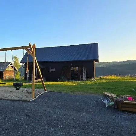Smia , A Unique Rustic Hideaway Lii