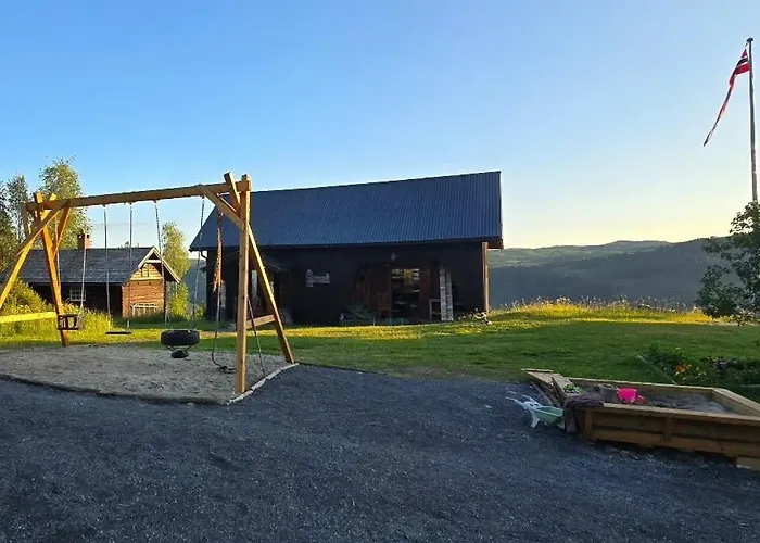 Smia , A Unique Rustic Hideaway Lii