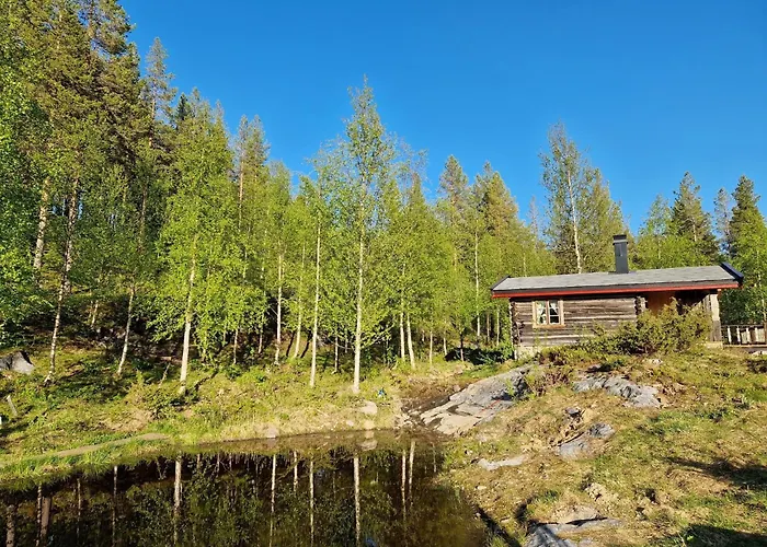بيت للعطل Smia , A Unique Rustic Hideaway Lii