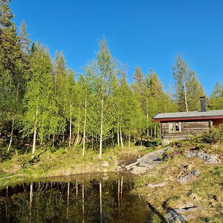 Vakantiehuis Smia , A Unique Rustic Hideaway Lii